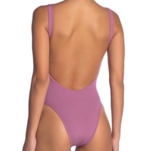Vitamin A Swim - Vitamin A Ribbed One Piece Swimsuit size Large 10 Vitamin A Swim - Vitamin A Ribbed One Piece Swimsuit size Large 10